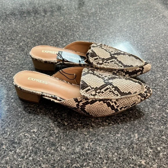 Express Snake Skin Heeled Mule Shoe - Picture 5 of 8